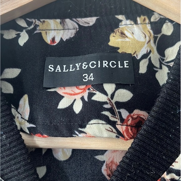 Floral bomber jacket - Picture 4 of 6